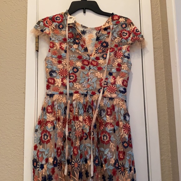 Everleigh dress - Picture 5 of 6